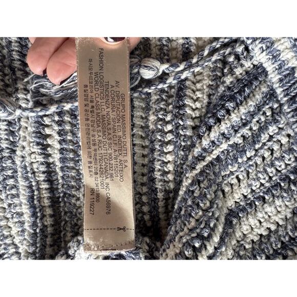 Massimo Dutti NWT Womens Fringe Crochet Boho Blue Coastal Top Size Medium - Picture 5 of 8